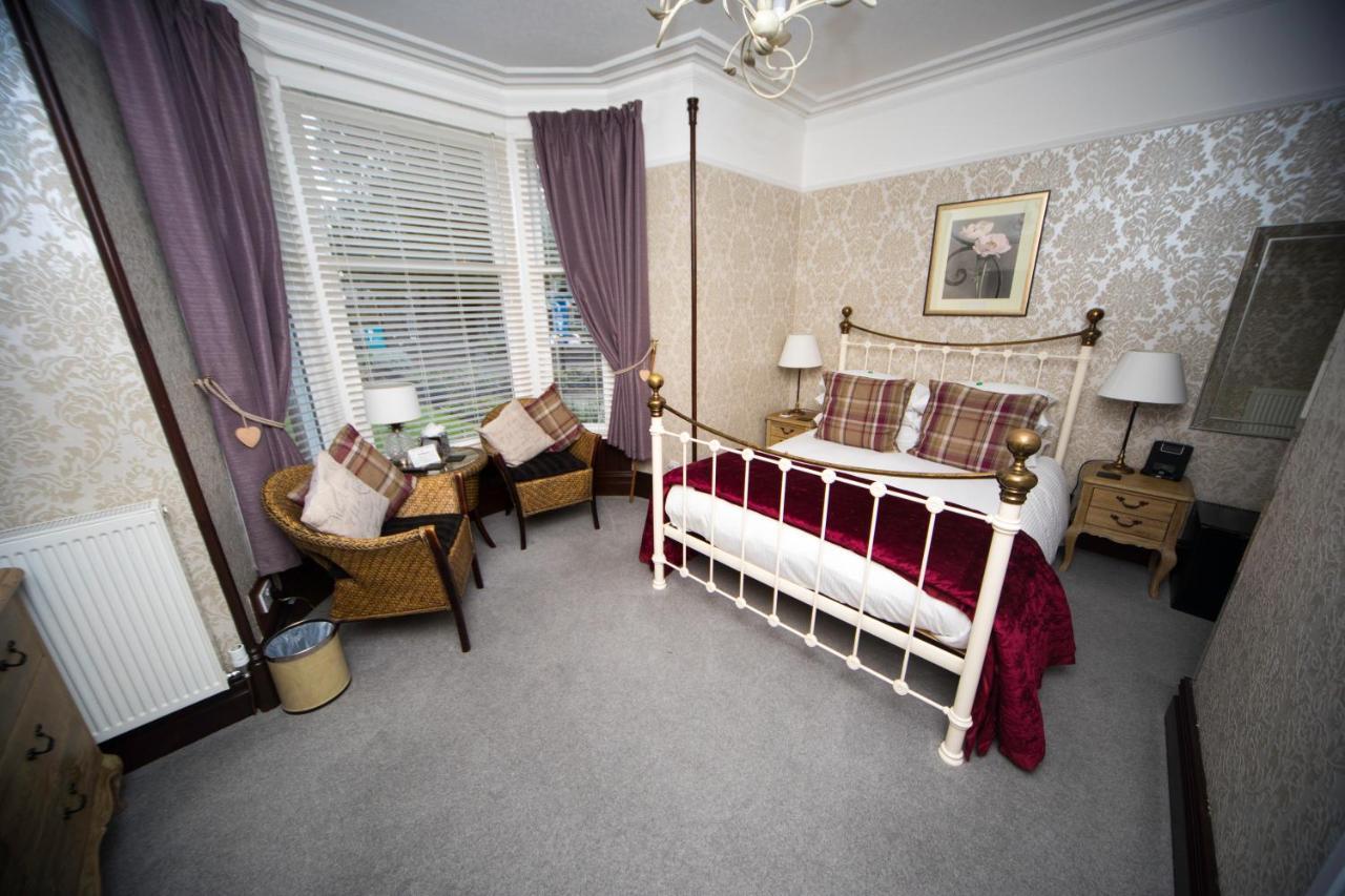 Гостевой дом Glenville House - Adults Only - Incl Free Off-site Health Club With Swimming Pool, Hot Tub, Sauna & Steam 4*